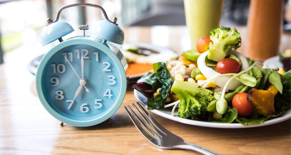 Intermittent Fasting Does It Work 2 Registered Dietitians Weigh In